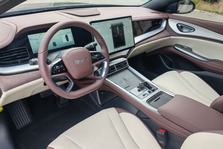 Used BYD Seal 07 DM-i 2025 DM-i 1.5L 125km Luxury Model Interior 9