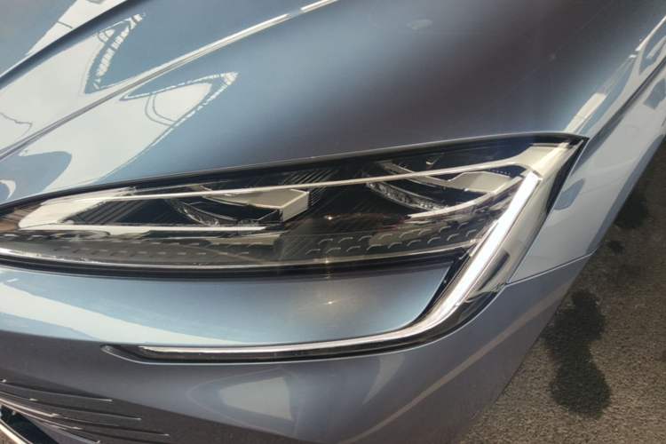 Used BYD Seal 07 DM-i 2025 DM-i 1.5T 125km Flagship Model Left Front Headlight