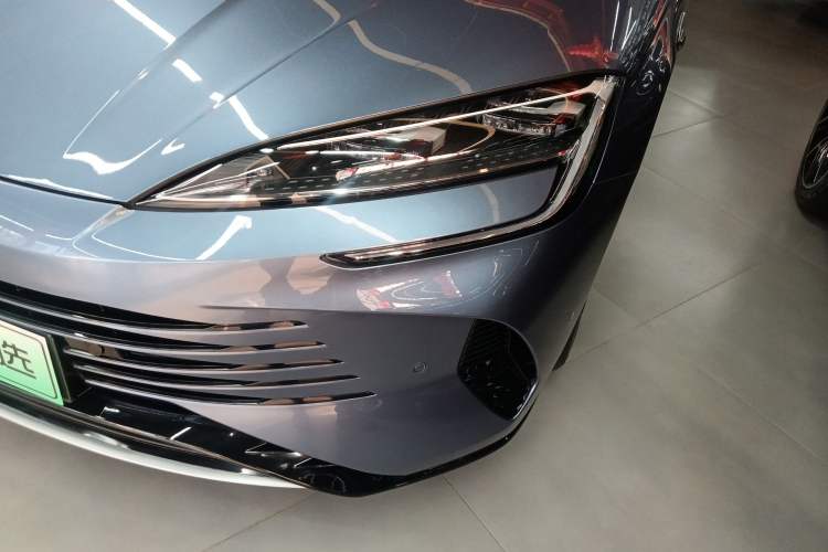 Used BYD Seal 07 DM-i 2025 Intelligent Driving Version DM-i 1.5L 125 km Prestige Edition Left Front Headlight