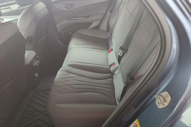 Used BYD Seal 07 DM-i 2025 DM-i 1.5T 125km Flagship Model Left Rear Seat