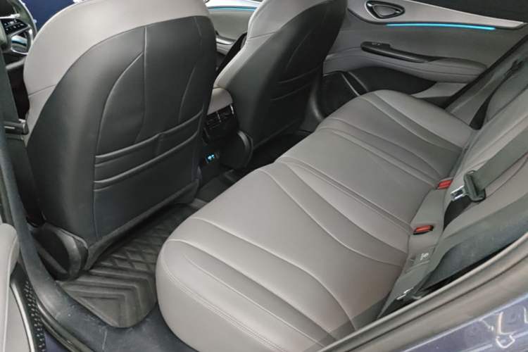 Used BYD Seal 07 DM-i 2025 DM-i 1.5L 125km Luxury Model Left Rear Seat