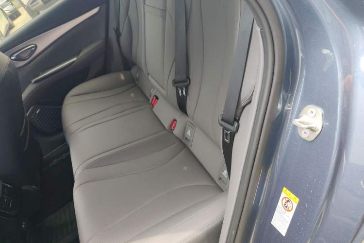 Used BYD Seal 07 DM-i 2025 Intelligent Driving Version DM-i 1.5L 125 km Prestige Edition Left Rear Seat