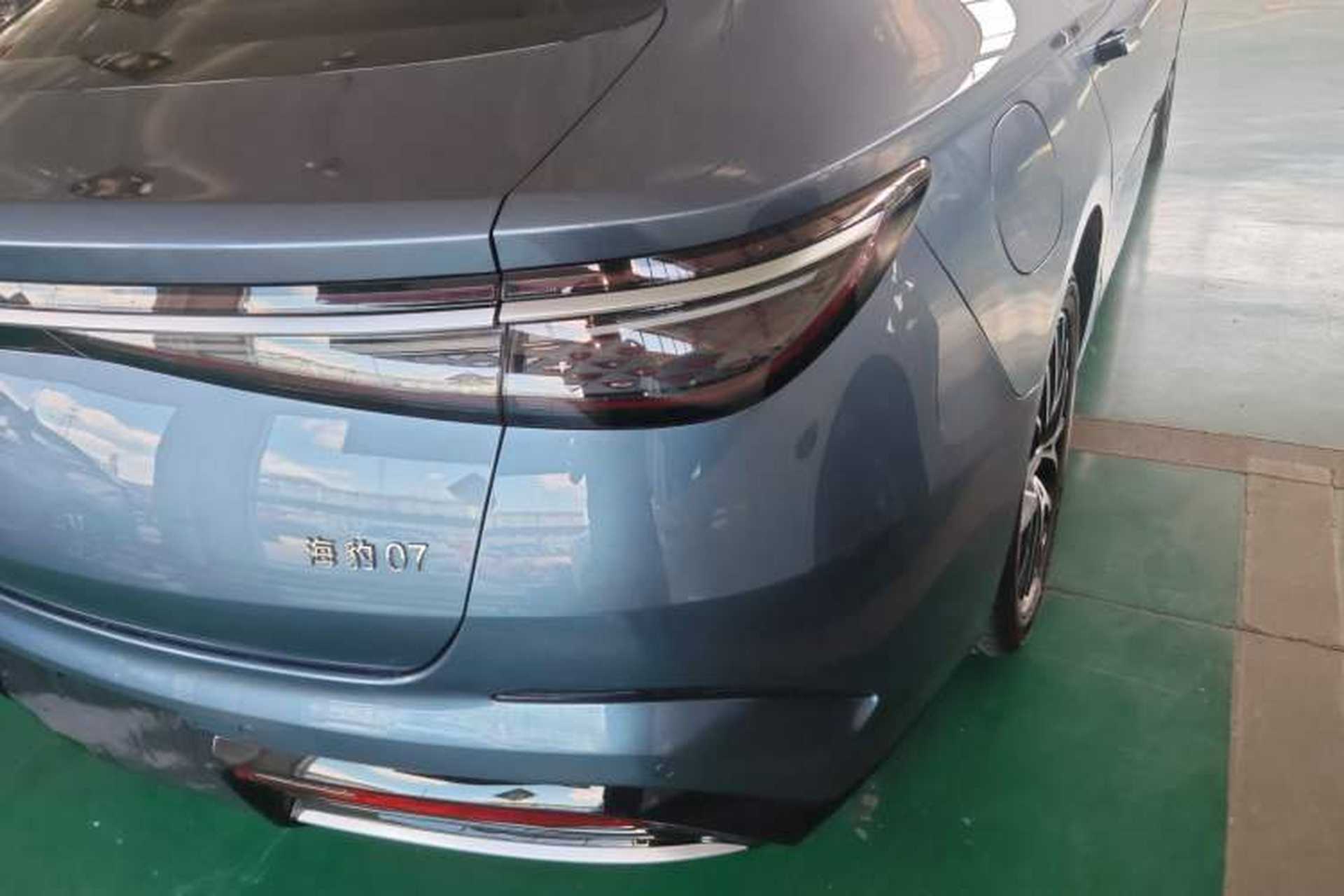 Used BYD Seal 07 DM-i 2025 DM-i 1.5L 125km Prestige Model Right Rear Taillight