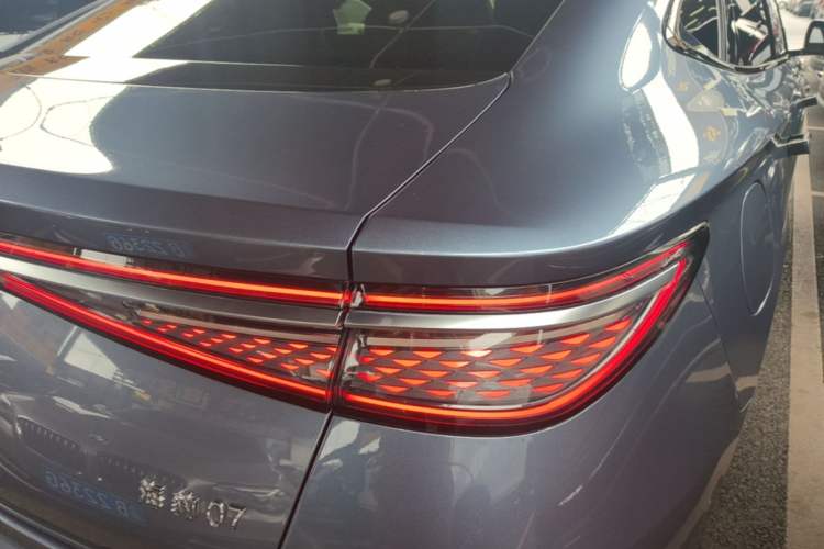 Used BYD Seal 07 DM-i 2025 DM-i 1.5T 125km Flagship Model Right Rear Taillight