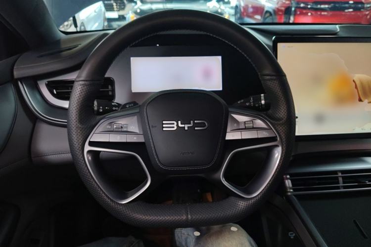 Used BYD Seal 07 DM-i 2025 Intelligent Driving Version DM-i 1.5L 125km Elite Edition Steering Wheel