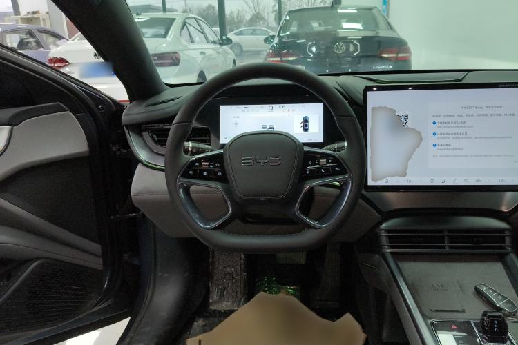 Used BYD Seal 07 DM-i 2025 DM-i 1.5L 125km Luxury Model Steering Wheel