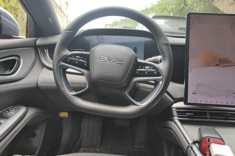 Used BYD Seal 07 DM-i 2025 DM-i 1.5L 125km Prestige Model Steering Wheel