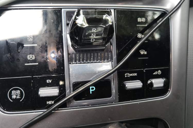 Used BYD Seal 07 DM-i 2025 DM-i 1.5L 70km Elite Model Gear Lever