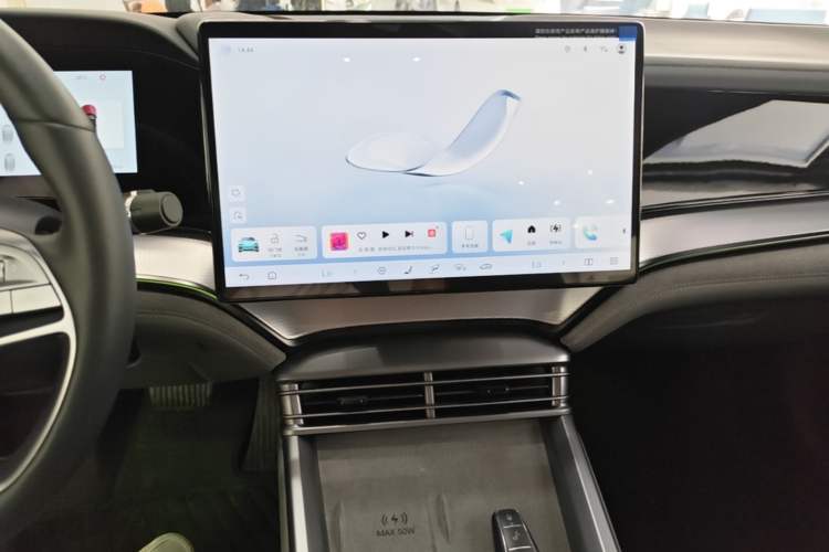 Used BYD Seal 07 DM-i 2025 Intelligent Driving Version DM-i 1.5L 125 km Prestige Edition Audio And AC Panel