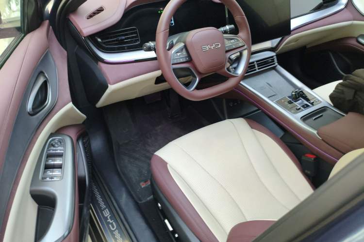 Used BYD Seal 07 DM-i 2025 Intelligent Driving Version DM-i 1.5L 125 km Prestige Edition Driver Seat
