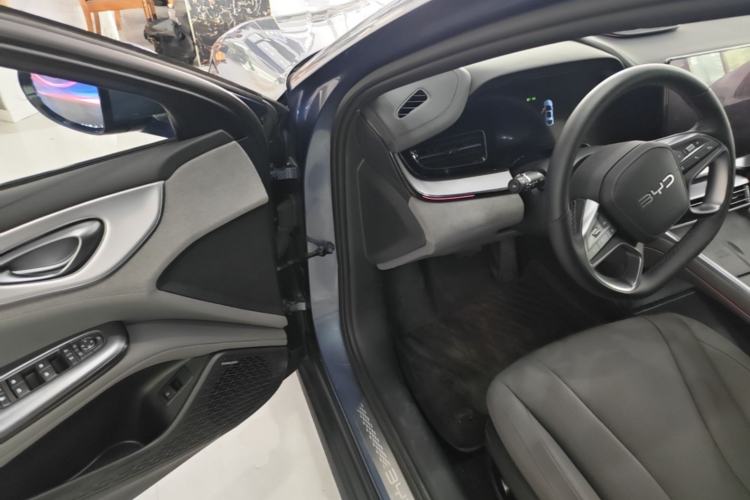 Used BYD Seal 07 DM-i 2025 Intelligent Driving Version DM-i 1.5L 125 km Prestige Edition Driver Seat