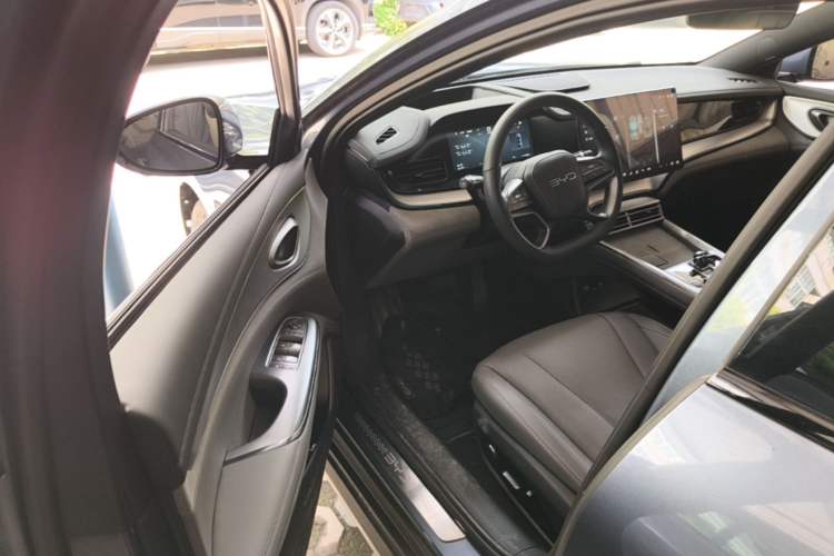 Used BYD Seal 07 DM-i 2025 Intelligent Driving Version DM-i 1.5L 125 km Prestige Edition Driver Seat