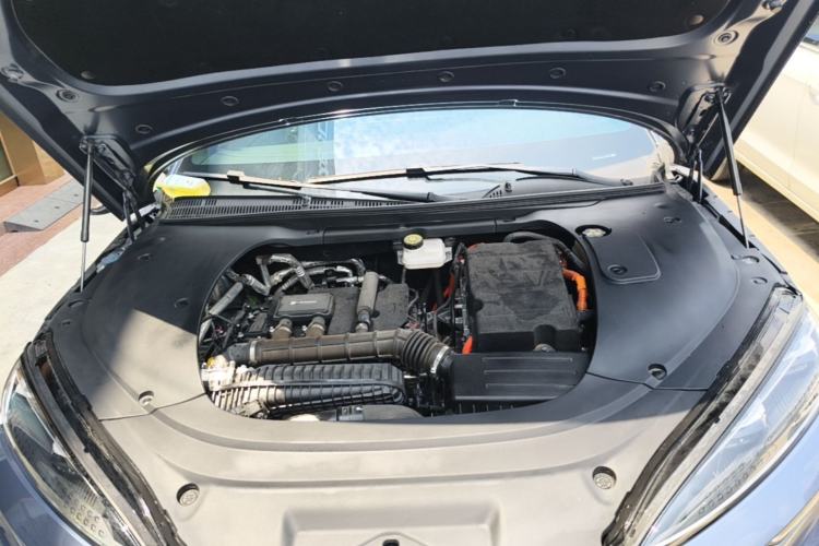 Used BYD Seal 07 DM-i 2025 DM-i 1.5L 125km Luxury Model Engine Bay