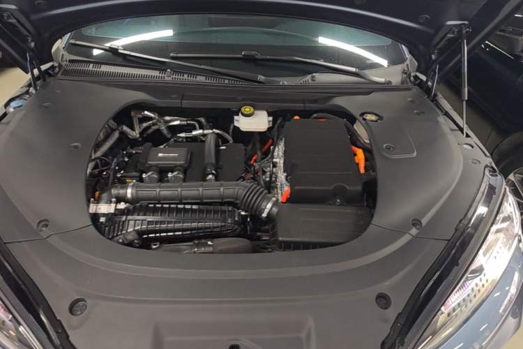 Used BYD Seal 07 DM-i 2025 DM-i 1.5L 125km Luxury Model Engine Bay
