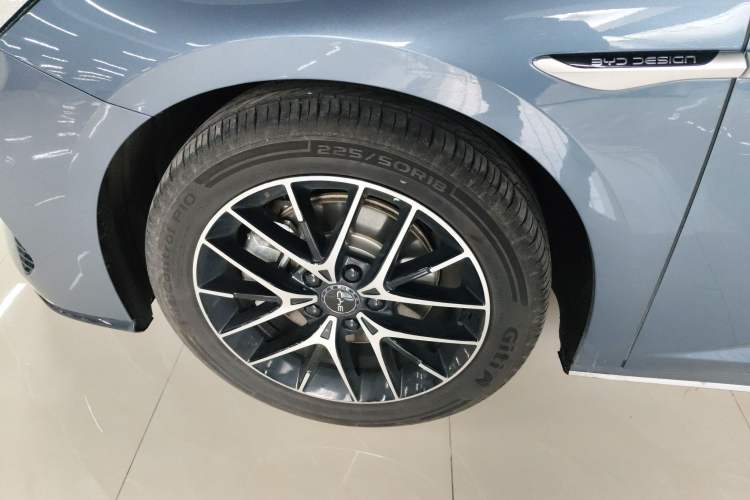 Used BYD Seal 07 DM-i 2025 DM-i 1.5L 125km Elite Model Exterior 2