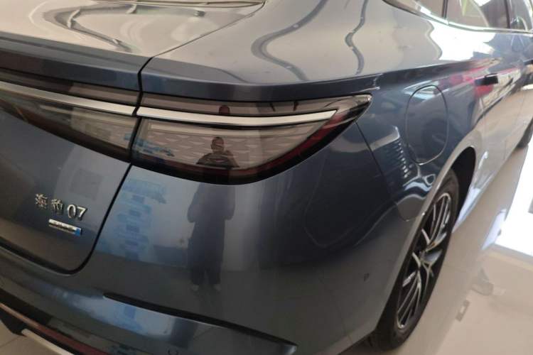 Used BYD Seal 07 DM-i 2025 Intelligent Driving Version DM-i 1.5T 125 km Range Flagship Edition Exterior 6