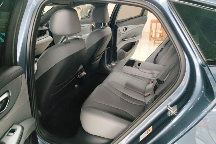 Used BYD Seal 07 DM-i 2025 DM-i 1.5L 125km Elite Model Exterior 7