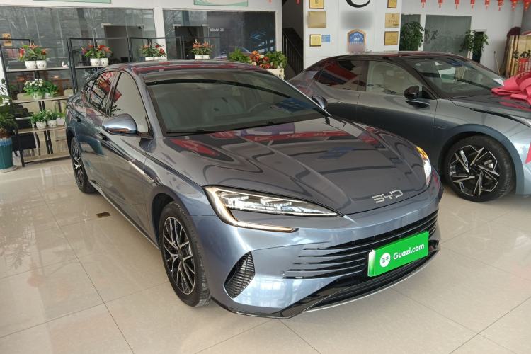 Used BYD Seal 07 DM-i 2025 DM-i 1.5L 125km Elite Model Front Right 45 Deg