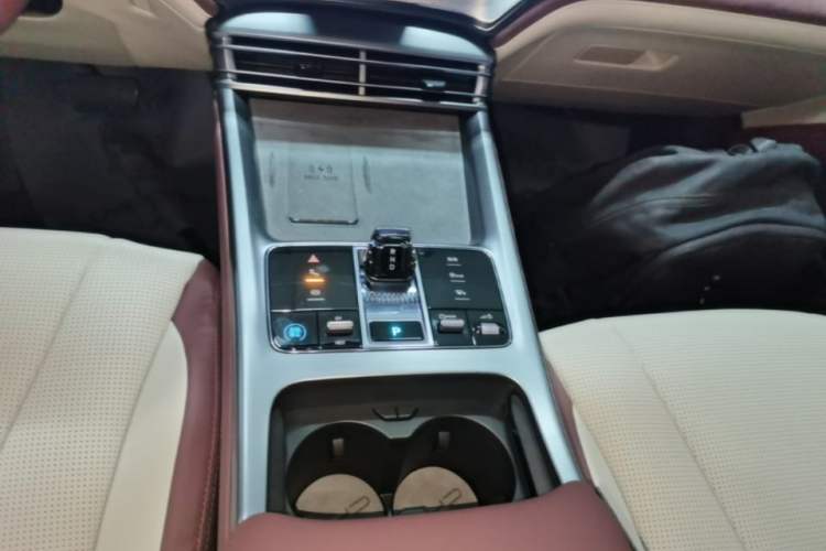 Used BYD Seal 07 DM-i 2025 DM-i 1.5L 125km Prestige Model Gear Lever