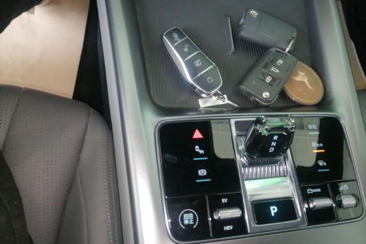 Used BYD Seal 07 DM-i 2025 DM-i 1.5L 125km Elite Model Gear Lever