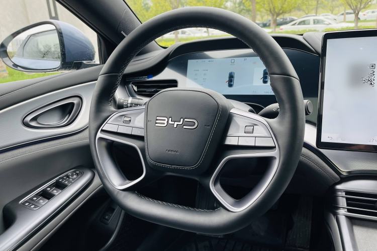 Used BYD Seal 07 DM-i 2025 Intelligent Driving Version DM-i 1.5L 125 km Prestige Edition Interior 2