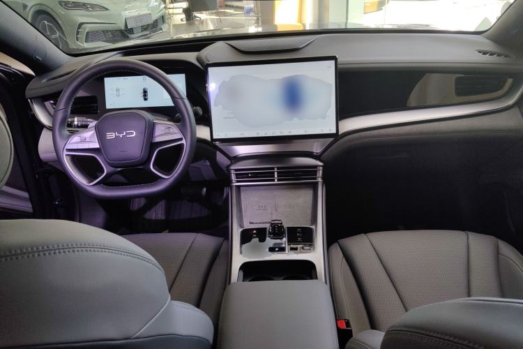 Used BYD Seal 07 DM-i 2025 Intelligent Driving Version DM-i 1.5L 125 km Prestige Edition Interior 2