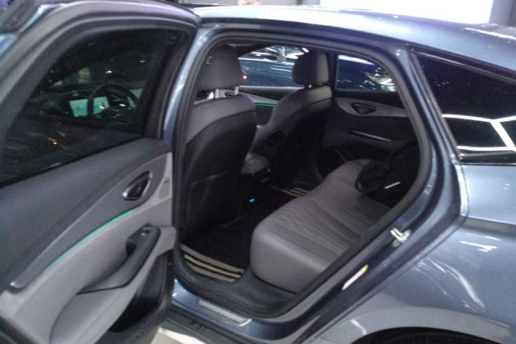 Used BYD Seal 07 DM-i 2025 DM-i 1.5T 125km Flagship Model Interior 4