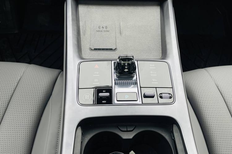 Used BYD Seal 07 DM-i 2025 Intelligent Driving Version DM-i 1.5L 125 km Prestige Edition Interior 6