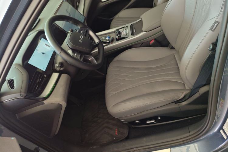 Used BYD Seal 07 DM-i 2025 Intelligent Driving Version DM-i 1.5T 125 km Range Flagship Edition Left Front Seat