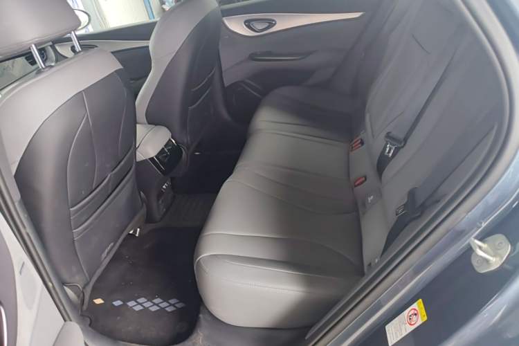 Used BYD Seal 07 DM-i 2025 Intelligent Driving Version DM-i 1.5L 125 km Prestige Edition Left Rear Seat
