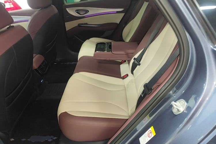 Used BYD Seal 07 DM-i 2025 Intelligent Driving Version DM-i 1.5L 125 km Prestige Edition Left Rear Seat