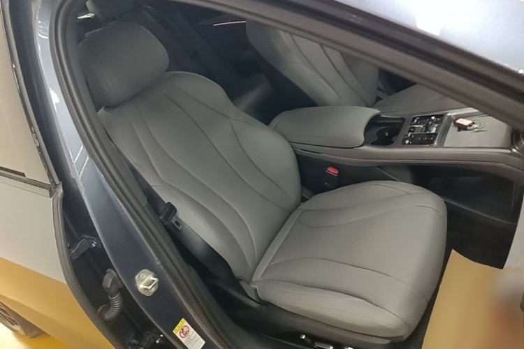 Used BYD Seal 07 DM-i 2025 Intelligent Driving Version DM-i 1.5L 125 km Prestige Edition Right Front Seat