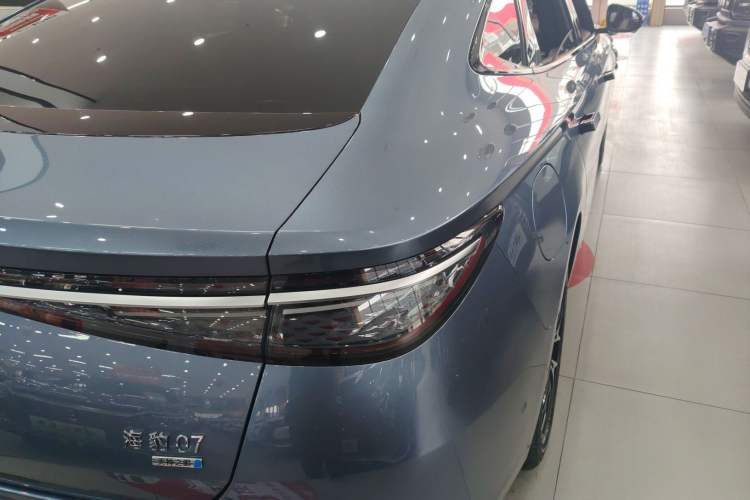 Used BYD Seal 07 DM-i 2025 Intelligent Driving Version DM-i 1.5L 125 km Luxury Edition Right Rear Taillight