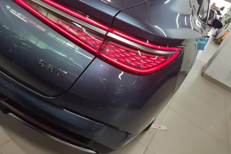 Used BYD Seal 07 DM-i 2025 DM-i 1.5L 125km Luxury Model Right Rear Taillight