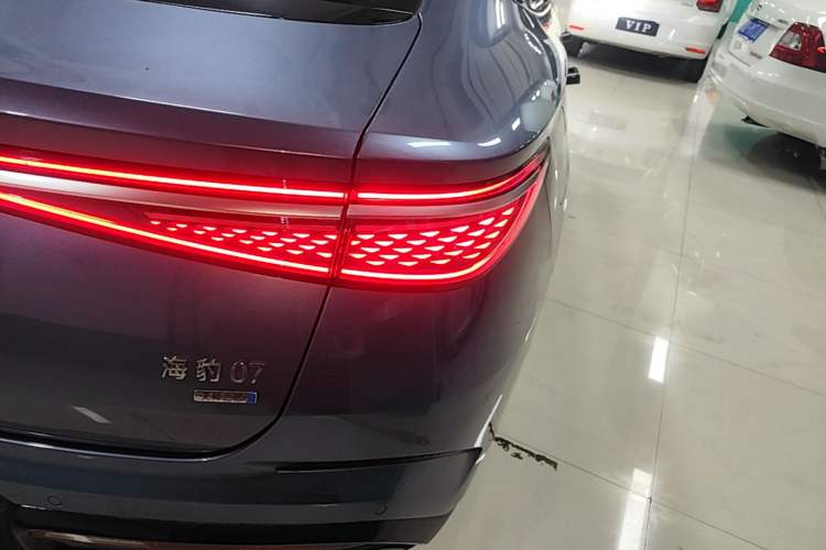 Used BYD Seal 07 DM-i 2025 Intelligent Driving Version DM-i 1.5L 125 km Prestige Edition Right Rear Taillight