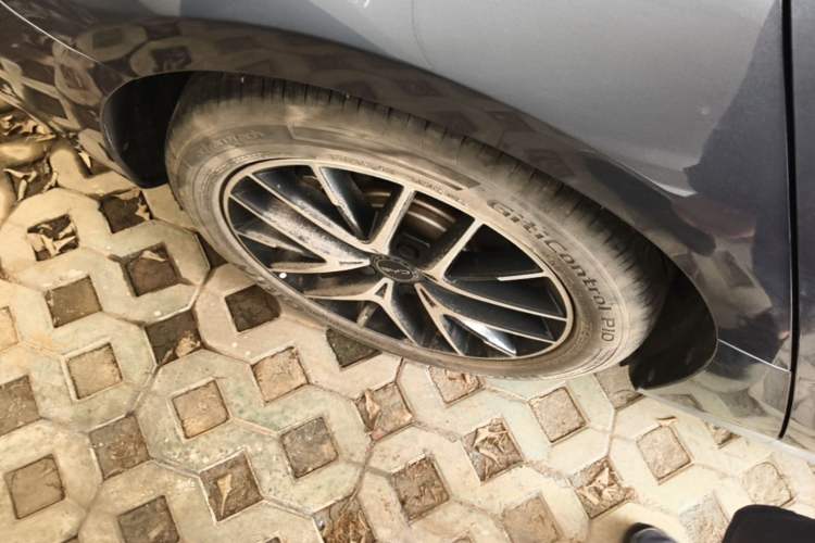 Used BYD Seal 07 DM-i 2025 Intelligent Driving Version DM-i 1.5L 125 km Prestige Edition Right Rear Wheel Hub