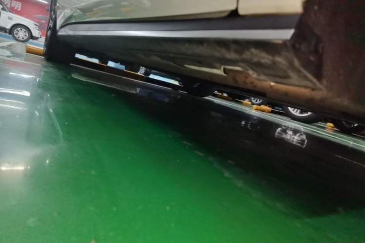 Used BYD Seal 07 DM-i 2025 DM-i 1.5L 125km Prestige Model Right Side Sill