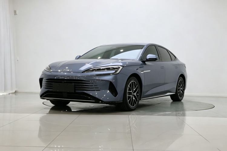 BYD Seal 07 DM-i 2025 DM-i 1.5L 125km Elite Model