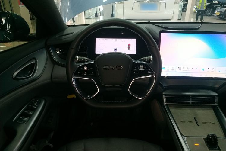 Used BYD Seal 07 DM-i 2025 DM-i 1.5L 125km Elite Model Steering Wheel