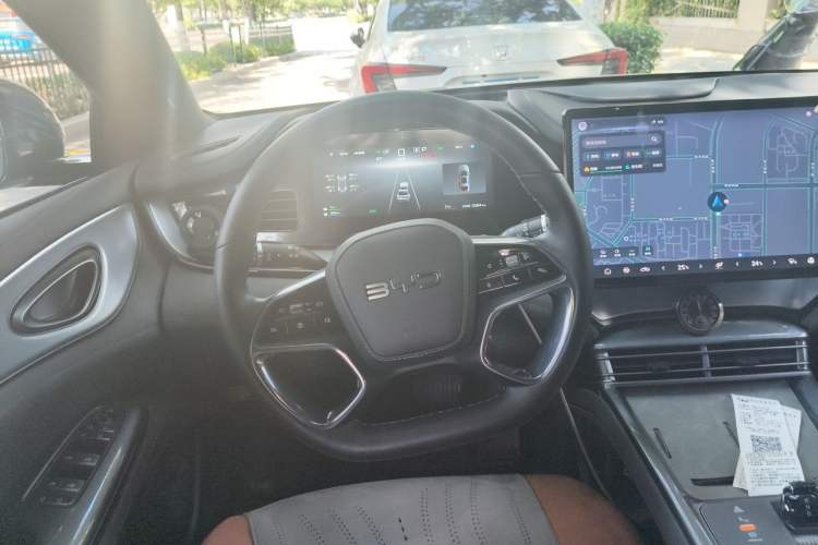 Used BYD Seal 07 DM-i 2025 DM-i 1.5L 125km Prestige Model Steering Wheel