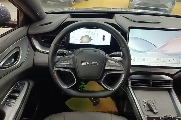Used BYD Seal 07 DM-i 2025 Intelligent Driving Version DM-i 1.5L 125 km Prestige Edition Steering Wheel