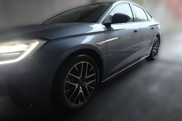 BYD Seal 07 DM-i 2025 DM-i 1.5L 125km Luxury Model