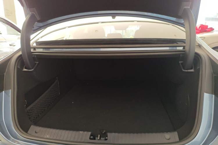 Used BYD Seal 07 DM-i 2025 Intelligent Driving Version DM-i 1.5T 125 km Range Flagship Edition Trunk
