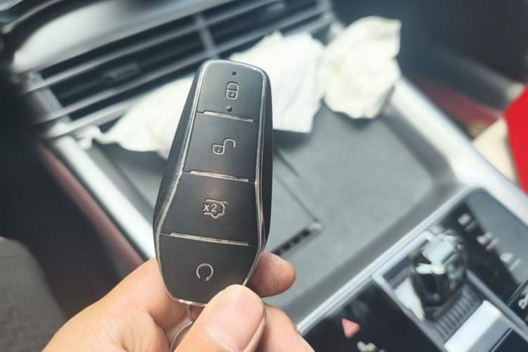 Used BYD Seal 07 DM-i 2025 DM-i 1.5L 125km Luxury Model Vehicle Key