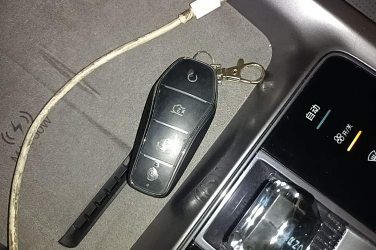 Used BYD Seal 07 DM-i 2025 Intelligent Driving Version DM-i 1.5L 125 km Prestige Edition Vehicle Key