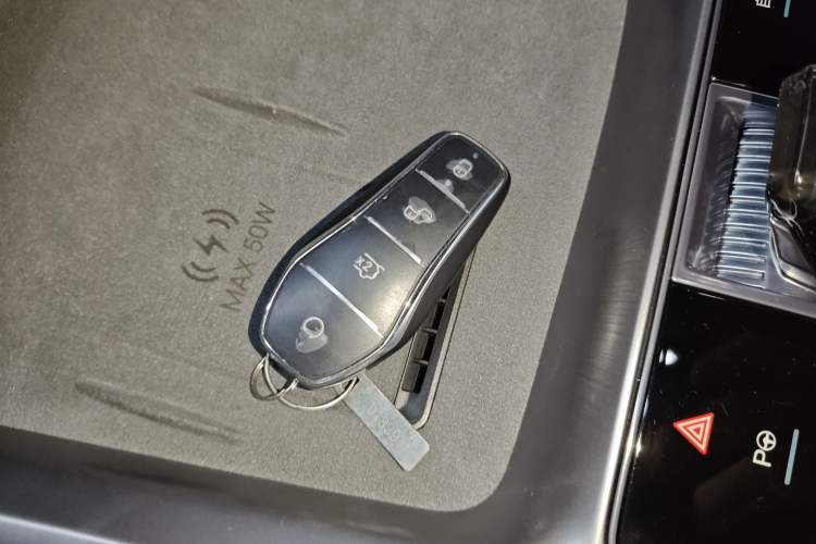 Used BYD Seal 07 DM-i 2025 Intelligent Driving Version DM-i 1.5L 125 km Prestige Edition Vehicle Key