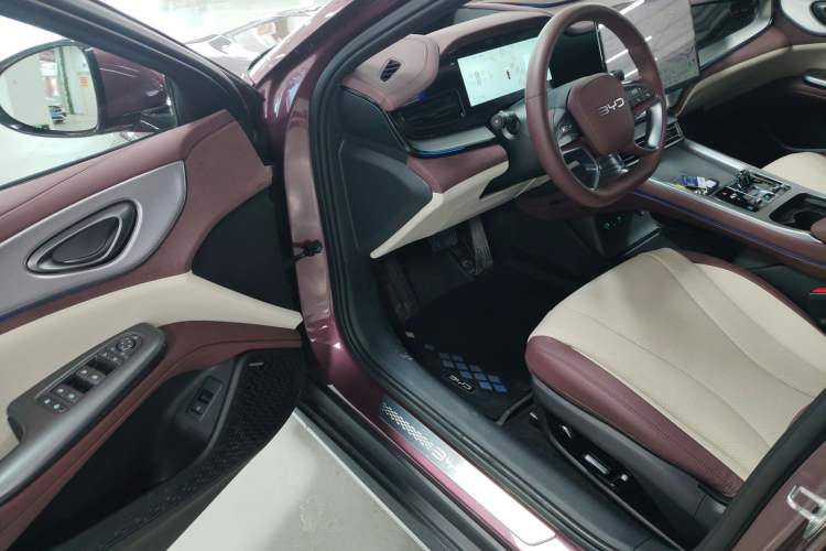Used BYD Seal 07 DM-i 2025 Intelligent Driving Version DM-i 1.5L 125 km Prestige Edition Driver Seat