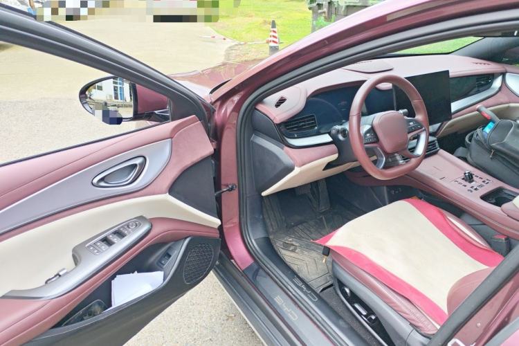 Used BYD Seal 07 DM-i 2025 Intelligent Driving Version DM-i 1.5L 125 km Luxury Edition Driver Seat