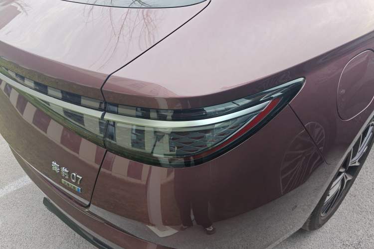 Used BYD Seal 07 DM-i 2025 Intelligent Driving Version DM-i 1.5T 125 km Range Flagship Edition Exterior 6