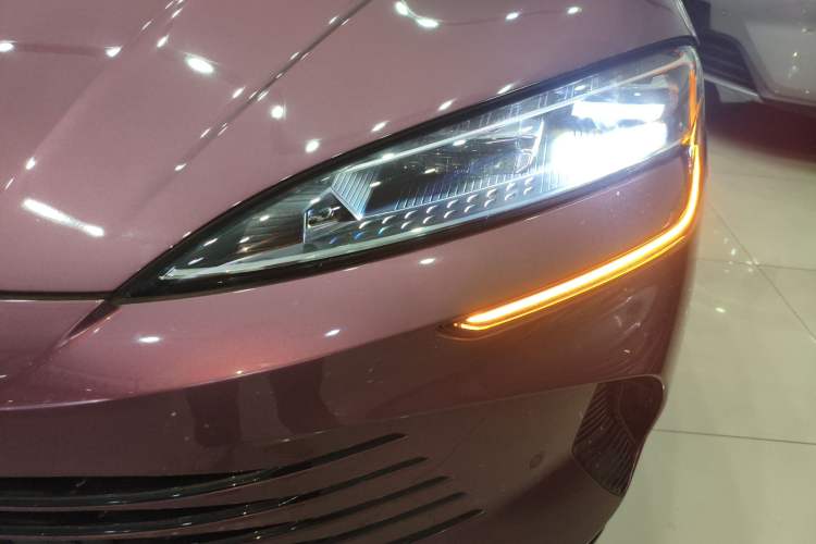 Used BYD Seal 07 DM-i 2025 Intelligent Driving Version DM-i 1.5L 125 km Prestige Edition Left Front Headlight